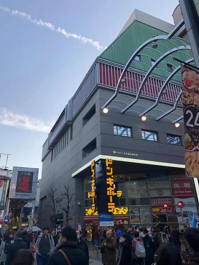 道頓堀心斎橋難波新建豪華公寓103平米4室日 本橋駅20秒黒門市場200米 Apartment